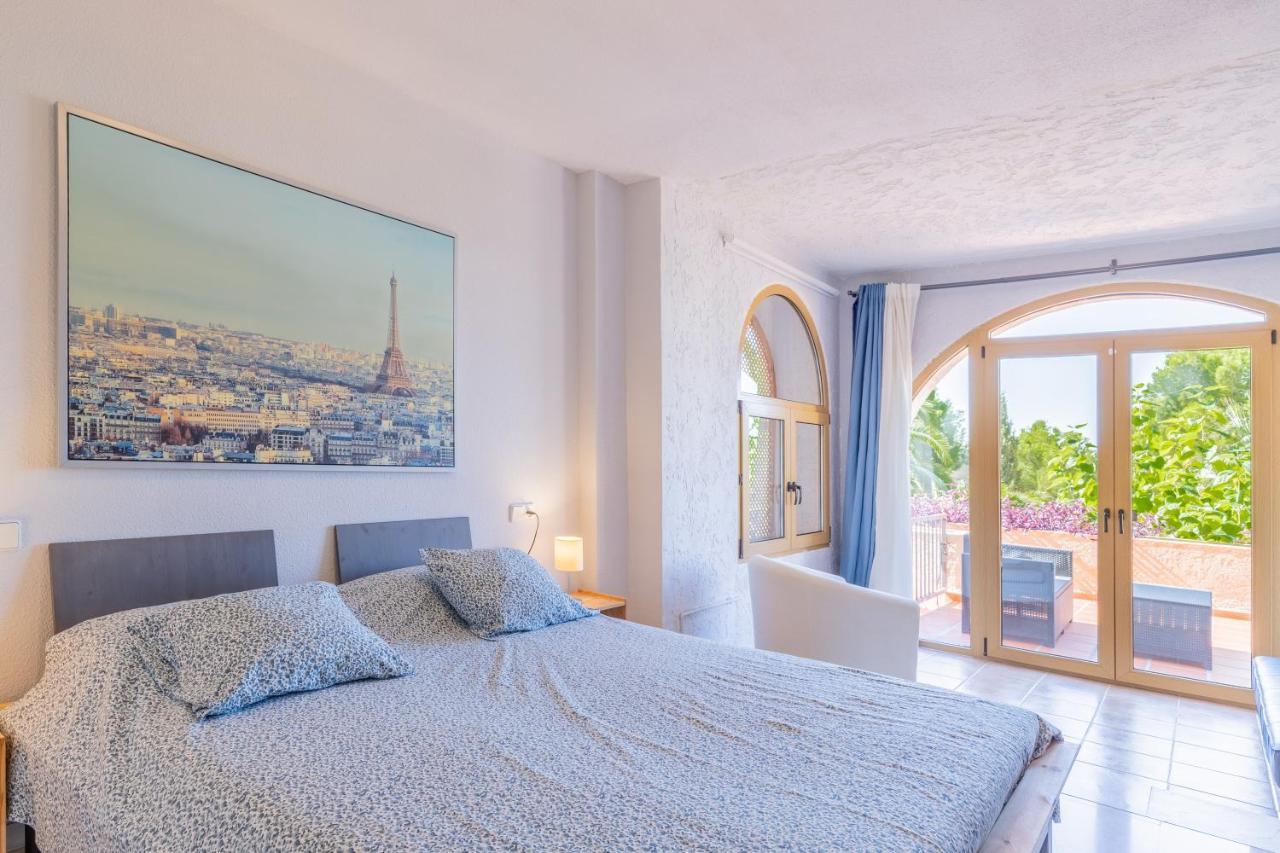 Simplicity Luxury Apartment 阿尔啼 外观 照片