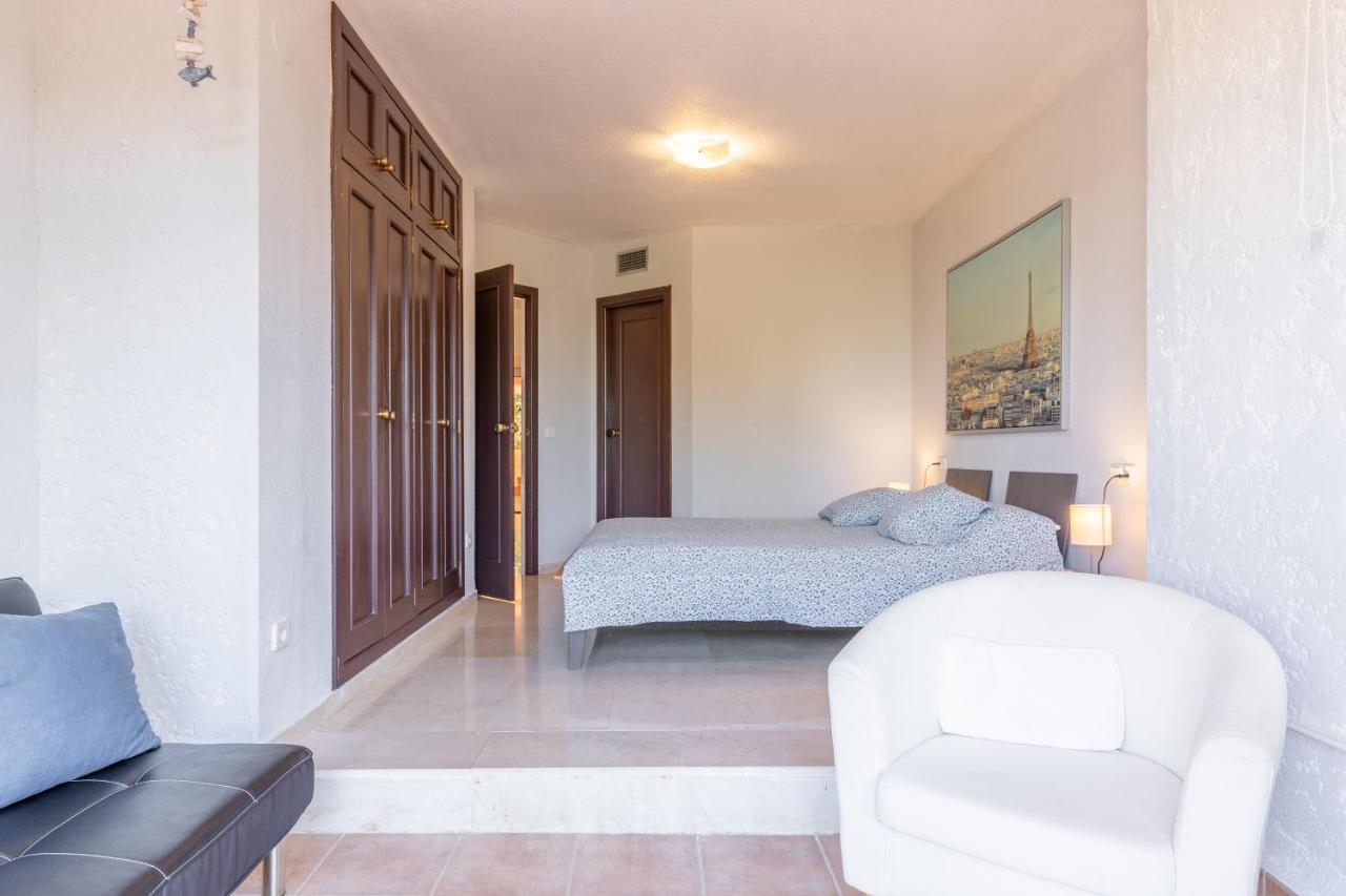 Simplicity Luxury Apartment 阿尔啼 外观 照片